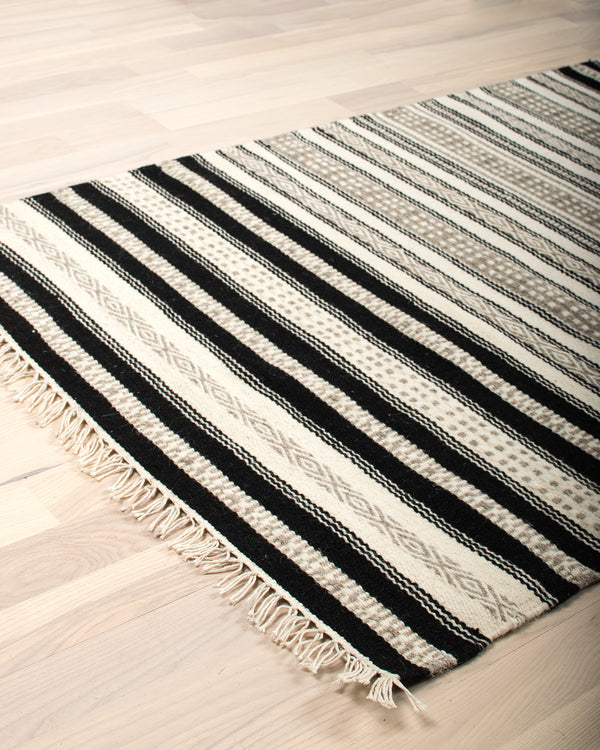 Denver - 4900-060 - Ivory/Black